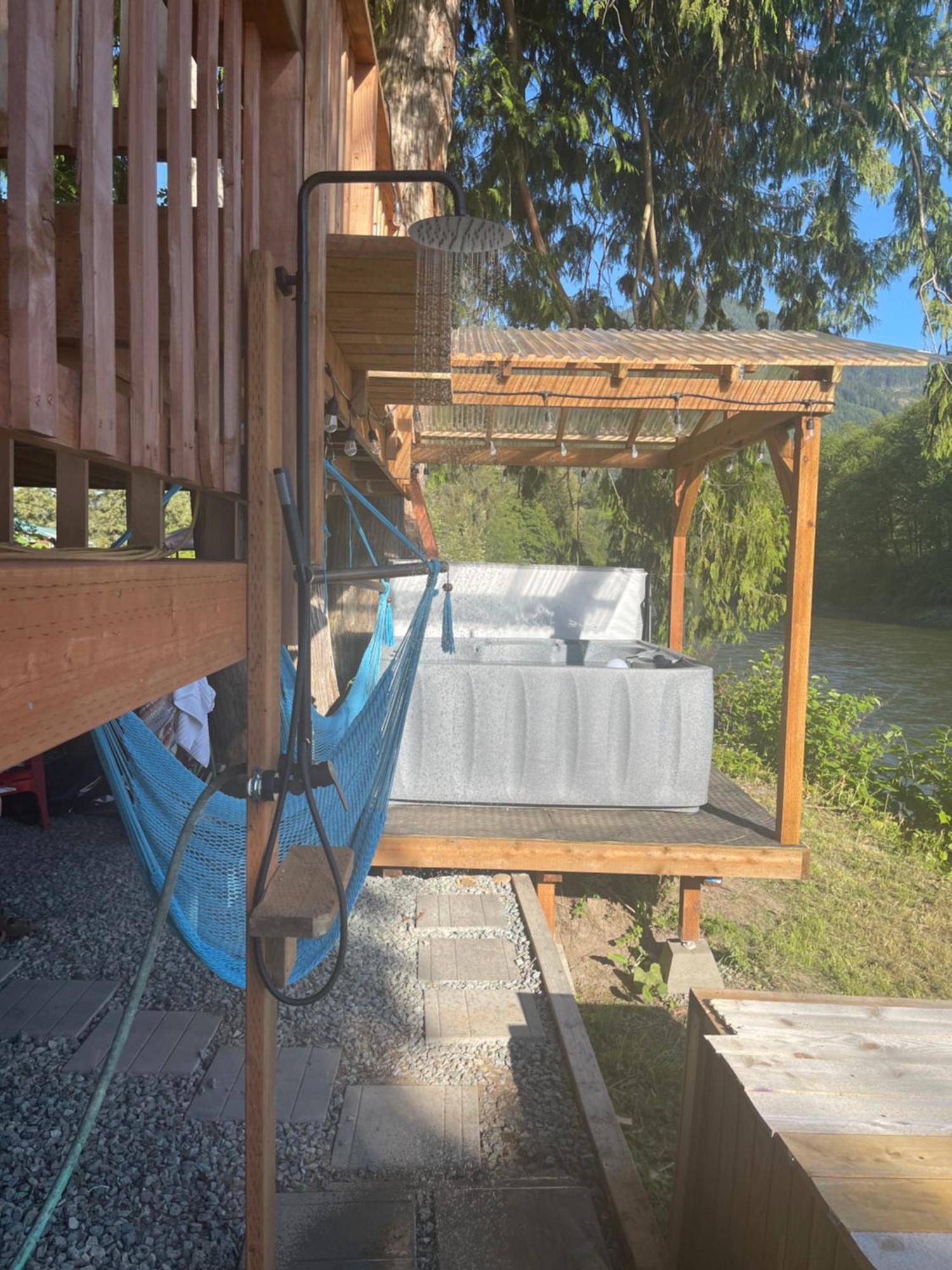 Chalet Riverfront Getaway On The Wild And Scenic Sedro Woolley
